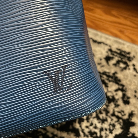 Louis Vuitton Epi Leather Noe - Picture 3 of 12